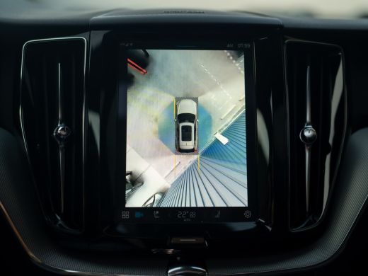 Volvo  XC60 2.0 T6 Plug-in hybrid AWD Plus Dark | 360 Camera | Harman/Kardon | Trekhaak | Panodak | Dodehoek ... ActivLease financial lease