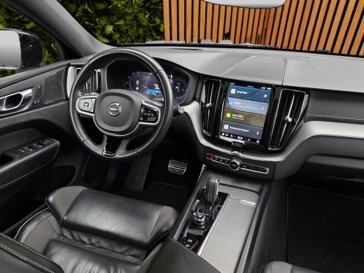 Volvo  XC60 2.0 T6 Plug-in hybrid AWD R-Design | Trekhaak | 360 Cam | Pano | Head-up | Harman/Kardon | Memory ActivLease financial lease