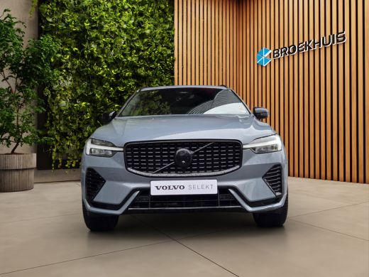 Volvo  XC60 2.0 T6 Plug-in hybrid AWD R-Design | Trekhaak | 360 Cam | Pano | Head-up | Harman/Kardon | Memory ActivLease financial lease