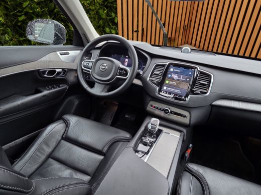 Volvo  XC90 2.0 T8 Plug-in hybrid AWD Ultra Dark | Full Option! | Bowers&Wilkins | Luchtvering | Massage/vent... ActivLease financial lease