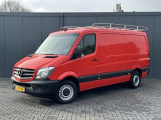 Mercedes-Benz Sprinter 314 CDI 143 PK / L2H1 / 1e EIG. / IMPERIAAL / INRICHTING / 2.8T. TREKHAAK / AIRCO / CRUISE