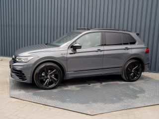 Volkswagen Tiguan 1.5 TSI R-Line Business | Black Style | Panodak | Elk. A-klep | IQ Light | Prijs Rijklaar!!