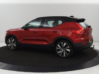 Volvo  XC40 Recharge P8 AWD R-Design | SOH 92% | Stoel & stuurverwarming | Trekhaak | Warmtepomp | Leder/Alca...