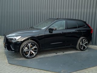 Volvo  XC60 2.0 T6 Plug-in hybrid AWD Plus Dark | 360 Camera | Harman/Kardon | Trekhaak | Panodak | Dodehoek ...