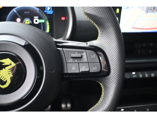 Abarth 600e Scorpionissima 54 kWh 280pk | SABELT-Seats | Torsen-Sper differentieel | Adaptive Cruise | Alcant... ActivLease financial lease