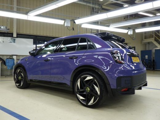 Abarth 600e Scorpionissima 54 kWh 280pk | SABELT-Seats | Torsen-Sper differentieel | Adaptive Cruise | Alcant... ActivLease financial lease