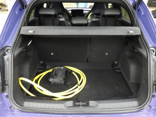 Abarth 600e Scorpionissima 54 kWh 280pk | SABELT-Seats | Torsen-Sper differentieel | Adaptive Cruise | Alcant... ActivLease financial lease