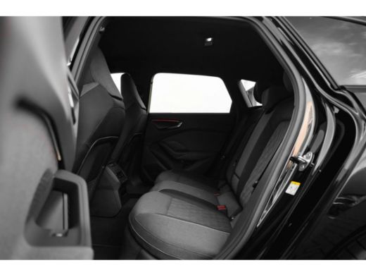 Audi A5 Avant 2.0 e-hybrid quattro S edition | Tech Pro | Trekhaak | Optiek zwart | Privacy glas | Lichtp... ActivLease financial lease