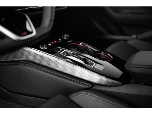 Audi A5 Avant 2.0 e-hybrid quattro S edition | Tech Pro | Trekhaak | Optiek zwart | Privacy glas | Lichtp... ActivLease financial lease