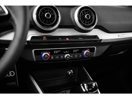 Audi Q2 35 TFSI S Edition | Adaptieve cruise control | Optiek zwart | Comfortpakket | Privacy glas ActivLease financial lease