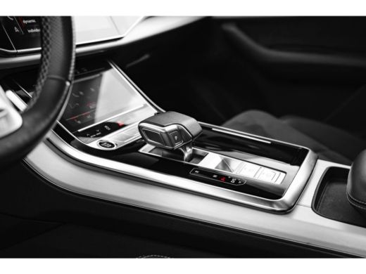 Audi Q7 55 TFSI e quattro S line 394PK | Head-up display | Bang&Olufsen Advanced | 21 inch velgen | Laser... ActivLease financial lease