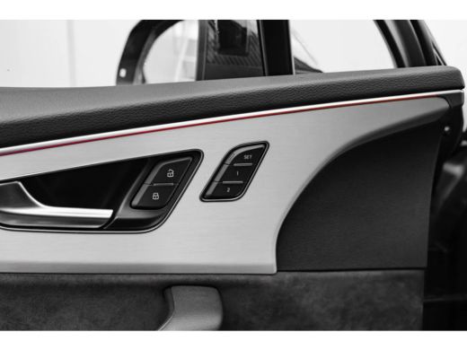 Audi Q7 55 TFSI e quattro S line 394PK | Head-up display | Bang&Olufsen Advanced | 21 inch velgen | Laser... ActivLease financial lease