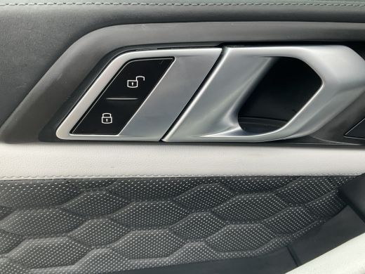 BMW X6 M Competition 626PK BTW Bowers&Wilkins Pano Nachtzicht Massage Stoelverw+Koeling BOMVOL! ActivLease financial lease