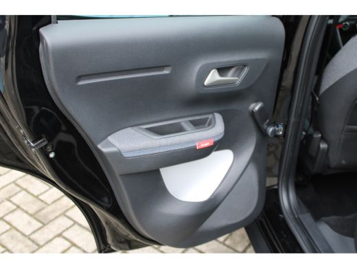 Citroën C3 Turbo 100 PK Plus ActivLease financial lease