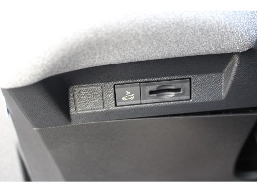 Citroën C5 Aircross 1.2 Hybrid 145 Max | comfort stoelen | verwarmde stoelen voor en achter + ventilatie voor | Massa... ActivLease financial lease