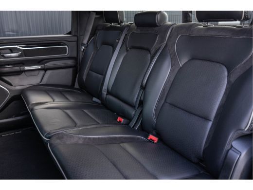 Dodge Ram 1500 1500 5.7 V8 402 PK | Luchtvering | Head Up | 360&deg; camera | Adapt.Cruise | LED | PDC | 12 Inch sch... ActivLease financial lease