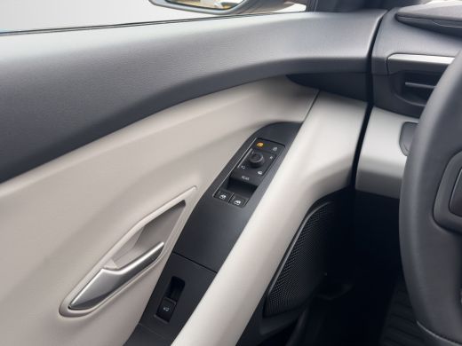 Ford Capri Select Extended Range RWD 77 kWh | Achteruitrijcamera | Cruise control adaptief met Stop&Go | Dod... ActivLease financial lease