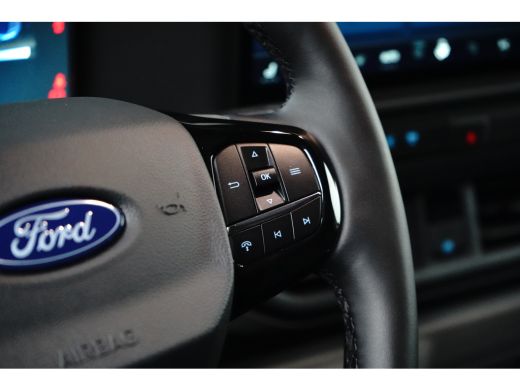 Ford E-Transit Custom 320 L2H1 Trend 65 kWh | 2300kg Trekgewicht | Lengte 2! | Camera | Stoelverwarming | Verwarmde Voo... ActivLease financial lease