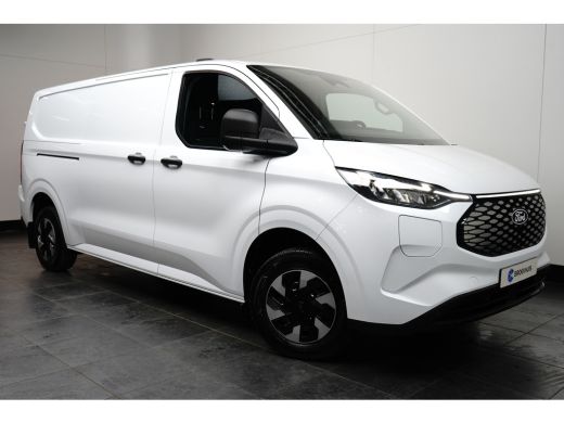 Ford E-Transit Custom 320 L2H1 Trend 65 kWh | 2300kg Trekgewicht | Lengte 2! | Camera | Stoelverwarming | Verwarmde Voo... ActivLease financial lease