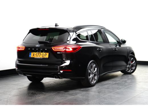 Ford Focus 1.0 EcoBoost Hybrid ST Line | Winterpack | Camera | LED | Cruise Control | Keyless Entry/Go | DAB... ActivLease financial lease