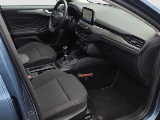 Ford Focus Wagon 1.0 Hybrid Titanium X Business | Pano | Cruise Control | Winter Pack | Camera | trekhaak | ... ActivLease financial lease
