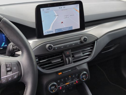 Ford Focus Wagon 1.0 Hybrid Titanium X Business | Pano | Cruise Control | Winter Pack | Camera | trekhaak | ... ActivLease financial lease