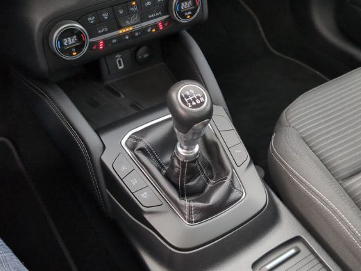 Ford Focus Wagon 1.0 Hybrid Titanium X Business | Pano | Cruise Control | Winter Pack | Camera | trekhaak | ... ActivLease financial lease