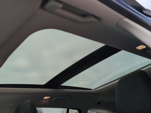 Ford Focus Wagon 1.0 Hybrid Titanium X Business | Pano | Cruise Control | Winter Pack | Camera | trekhaak | ... ActivLease financial lease