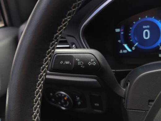 Ford Focus Wagon 1.0 Hybrid Titanium X Business | Pano | Cruise Control | Winter Pack | Camera | trekhaak | ... ActivLease financial lease