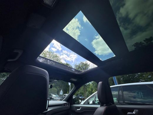 Ford Kuga 2.5 PHEV ST-Line X | DIRECT RIJDEN! | DEMO DEAL! | VOL! | BLACK PACK | PANO DAK | MATRIX LED | EL... ActivLease financial lease