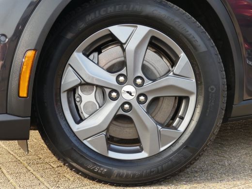 Ford Mustang Mach-E Mach-E RWD 75 kWh | TREKHAAK | ELEKTRISCHE ACHTERKLEP | CAMERA | B&O AUDIO | STOEL+STUUR+VOORRUIT... ActivLease financial lease