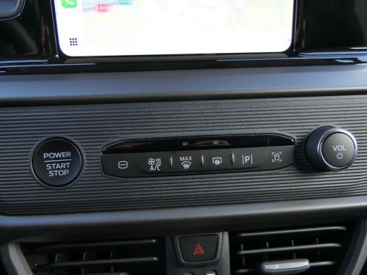 Ford Transit Courier 1.0 EcoBoost 125pk Limited | Benzine | Winterpack | Climate Control | Lichtmetalen Velgen | Schui... ActivLease financial lease