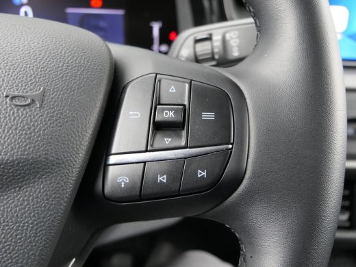 Ford Transit Courier 1.5 EcoBlue Limited | Climate Control | Camera | CarPlay/Android Auto | Schuifdeur | Lichtmetalen... ActivLease financial lease