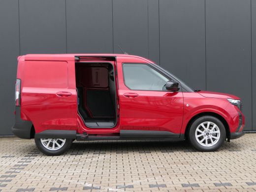 Ford Transit Courier 1.5 EcoBlue Limited | Climate Control | Camera | CarPlay/Android Auto | Schuifdeur | Lichtmetalen... ActivLease financial lease