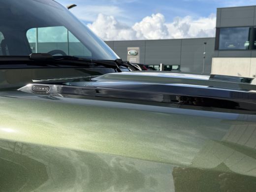 Land Rover Defender 110 P300e X-Dynamic HSE | Pano | El. trekhaak | Koelbox | Black Pack | Cold Climate | Alcantara h... ActivLease financial lease