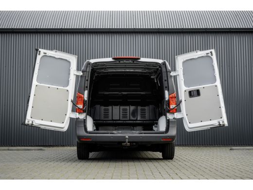 Mercedes-Benz Vito **116 CDI L2H1 | Euro 6 | Camera | 164 PK | Cruise | PDC | A/C** ActivLease financial lease