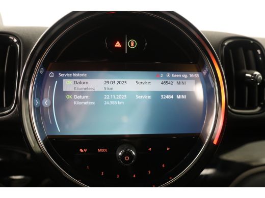 Mini Countryman 1.5 Cooper S E ALL4 Chili Navigatie | Adaptieve Cruise | Leder | HUD | Climate control | Stoelver... ActivLease financial lease