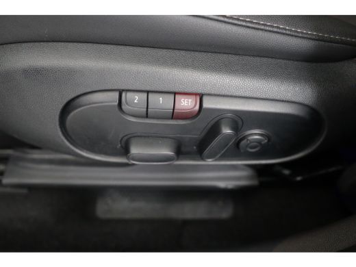 Mini Countryman 1.5 Cooper S E ALL4 Chili Navigatie | Adaptieve Cruise | Leder | HUD | Climate control | Stoelver... ActivLease financial lease