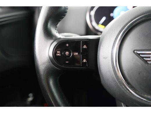 Mini Countryman 1.5 Cooper S E ALL4 Chili Navigatie | Adaptieve Cruise | Leder | HUD | Climate control | Stoelver... ActivLease financial lease