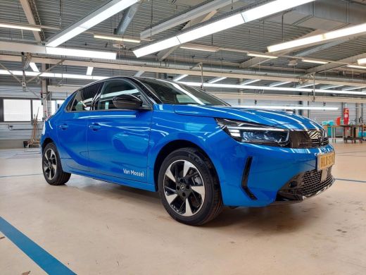 Opel Corsa-e Long Range Yes 51kWh 156pk | Stuur/Stoelverwarming | Navigatie by App | Climate Control | Full-LE... ActivLease financial lease