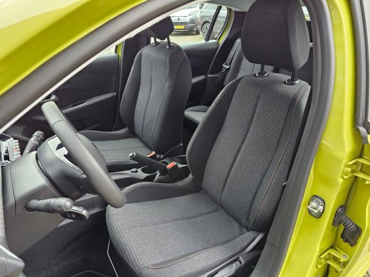 Peugeot 208 1.2 PureTech Style Navigatie | Cruise Control | 6-Versnellingen | Parkeer Sensoren ActivLease financial lease