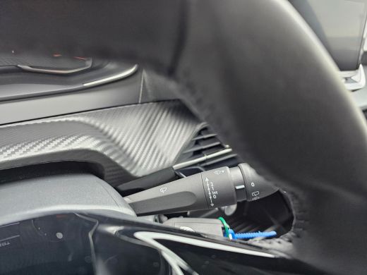 Peugeot 208 1.2 PureTech Style Navigatie | Cruise Control | 6-Versnellingen | Parkeer Sensoren ActivLease financial lease