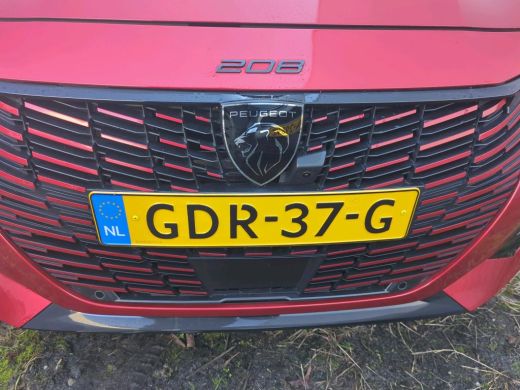 Peugeot e-208 EV GT 51 kWh | Afn. Trekhaak | Massage | Alcantara | Elektr. Stoelen | Warmtepomp | Stoelverwarmi... ActivLease financial lease