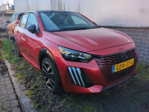 Peugeot e-208 EV GT 51 kWh | Afn. Trekhaak | Massage | Alcantara | Elektr. Stoelen | Warmtepomp | Stoelverwarmi... ActivLease financial lease