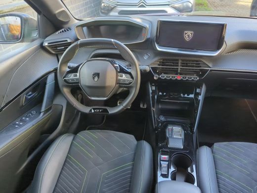 Peugeot e-208 EV GT 51 kWh | Afn. Trekhaak | Massage | Alcantara | Elektr. Stoelen | Warmtepomp | Stoelverwarmi... ActivLease financial lease