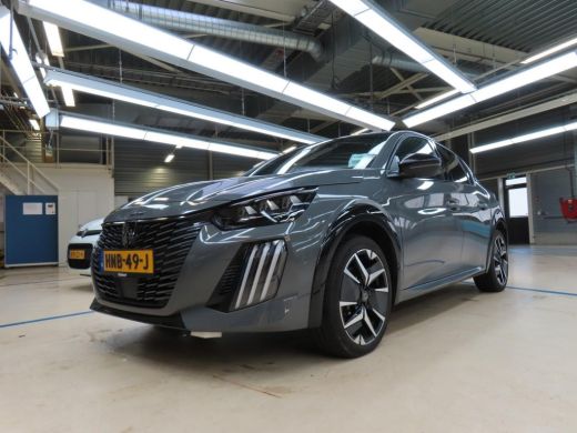 Peugeot e-208 EV GT 51kWh 156pk | Adaptive Cruise | 360 Camera | Dodehoek-Detectie | Keyless-Entry | Navigatie ...