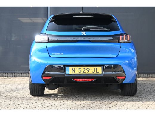 Peugeot e-208 EV GT Pack 50kWh 3 Fase 91%SOH! | Adaptive Cruise | Stoelverwarming | Alcantara | Keyless-Entry |... ActivLease financial lease