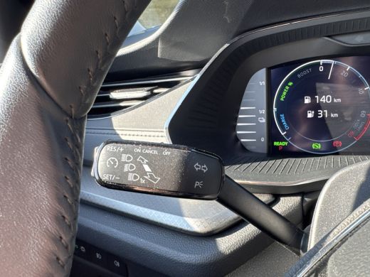 Skoda Octavia Combi TSI iV 204PK PHEV BUSINESS EDITION VIRTUAL/CRUISE/CARPLAY ActivLease financial lease