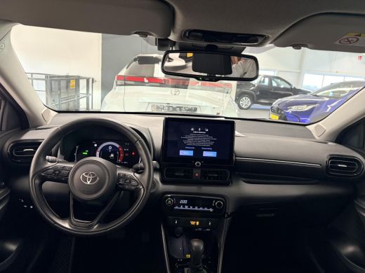 Toyota Yaris 1.5 Hybrid 115 Dynamic Comfort Pack ActivLease financial lease