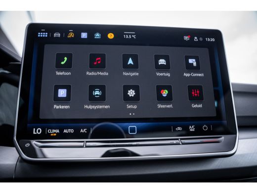 Volkswagen Golf 1.5 TSI Life Edition | Achteruitrijcamera | Apple Carplay/Android Auto|telefoonintegratie premium... ActivLease financial lease